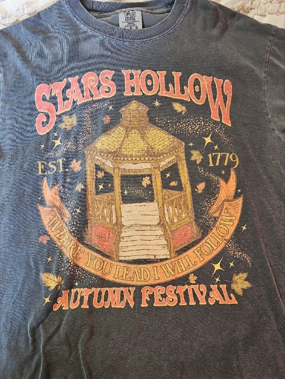 Gilmore Girls Stars Hollow Comfort Colors Womens Size Large - Picture 2 of 8